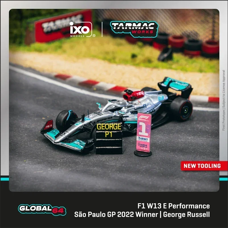 

Tarmac Works 1:64 F1 W13 E # 63 G.Russell Sao Paulo Grand Prix 2022 Победитель литья под давлением модель автомобиля