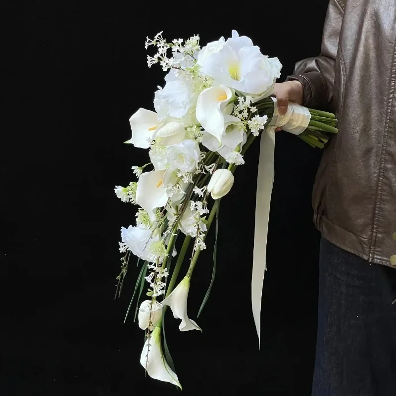 Advanced sense waterfall simulation flower bouquet wedding bride photo studio photography props Mori simulation flower certifica