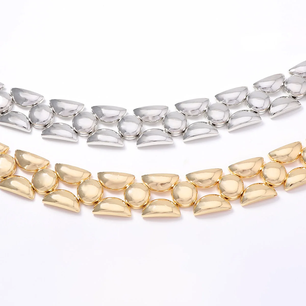 Auffällige, klobige Gold-Choker-Halskette für Frauen, geometrische Metallhalsketten, Statement-Schmuck, Halsaccessoires 2026 – Detail 6