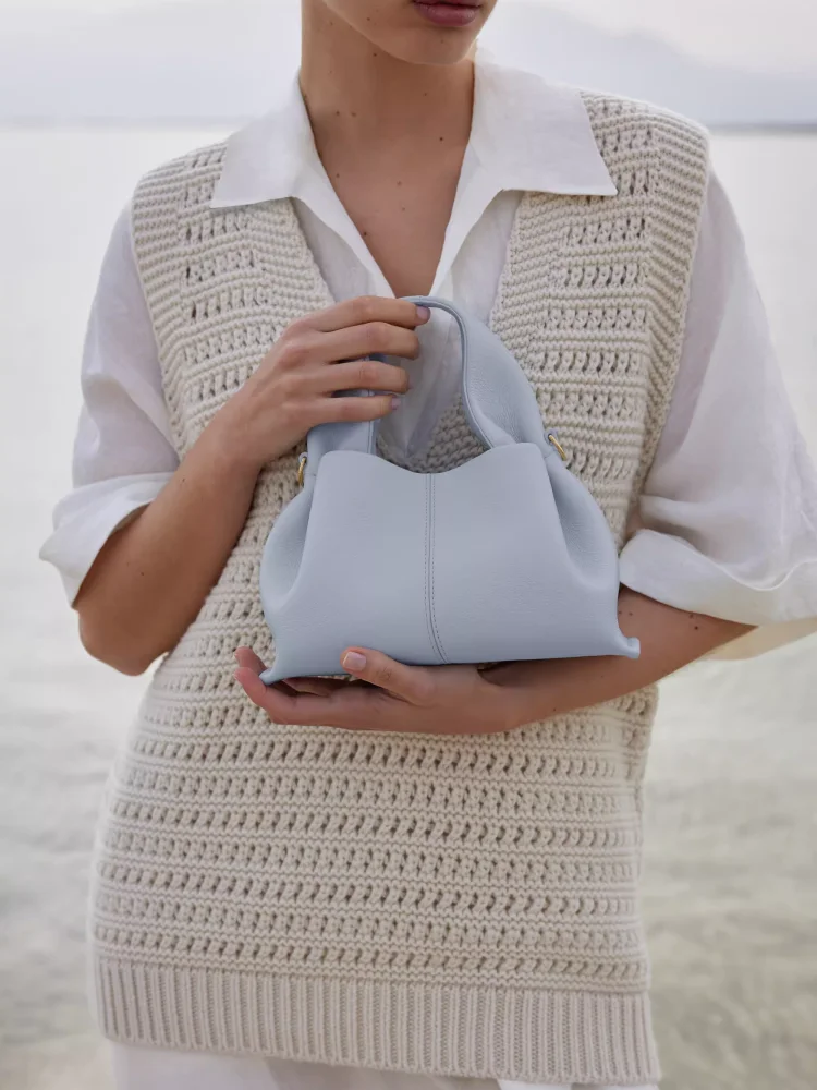 

Summer French Niche Dumpling Bag Mini Soft Real Leather Handbag Popular Solid Color Crossbody Bag Multi-Color Pleated Cloud Bag