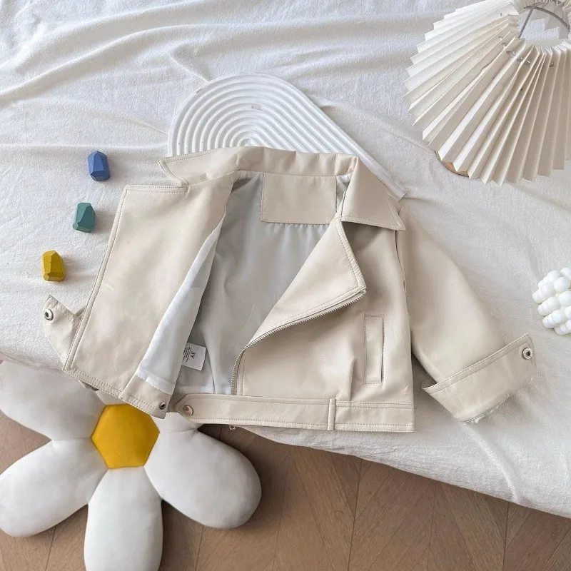 الفتيات السائق السترات ربيع الخريف 2025 الأطفال معاطف الموضة للطفل الفتيان الملابس بلوزات جلدية الاطفال ملابس خارجية المراهقين سترة