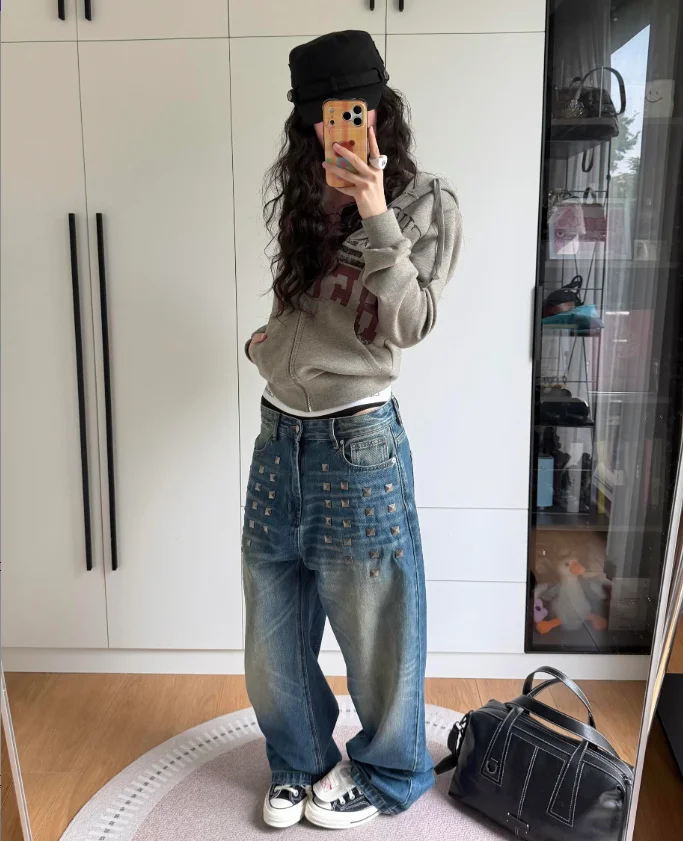 Y2K Grunge WesternStyle Casualhigh Street Gothic Retro Unique Relaxed Versatile Metal Studded Jeans Denim Baggy Long Jeans Women