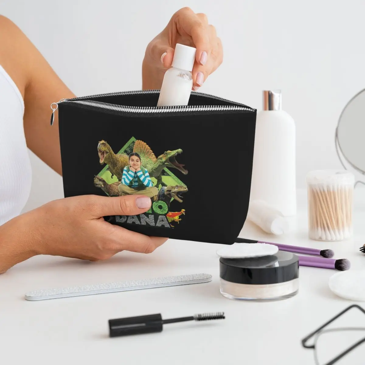 

Dino Dana Real Women Cosmetic Bag Travel Makeup Organizer Pouch Toiletry Storage Dopp Kit Box
