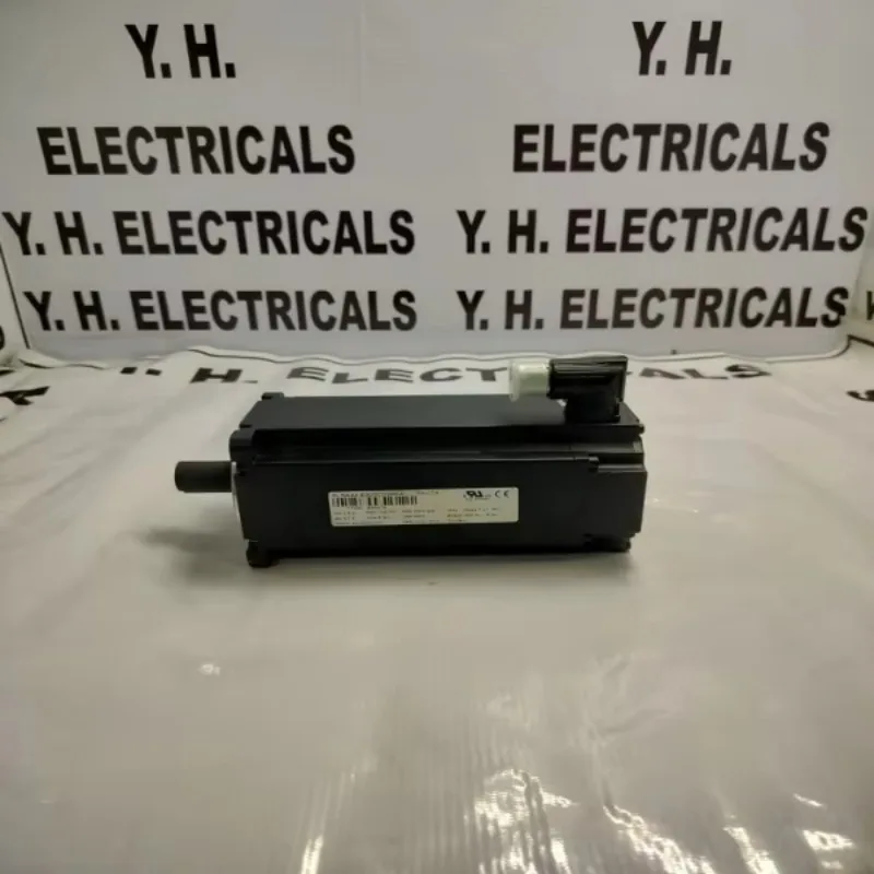 8LSA44E3030D2000 MOTOR NEW but ENCODER REMOVE) Brand New  Spot PLC