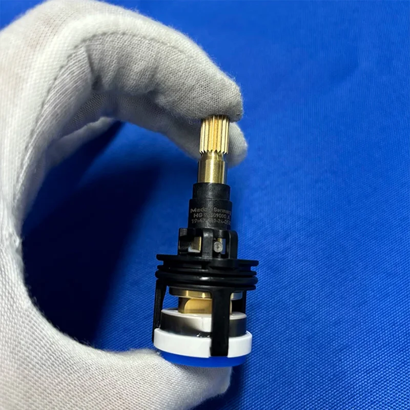 Original imported Hansgrohe faucet water divider showerhead accessories from Germany 96509000/9414900 switch valve core