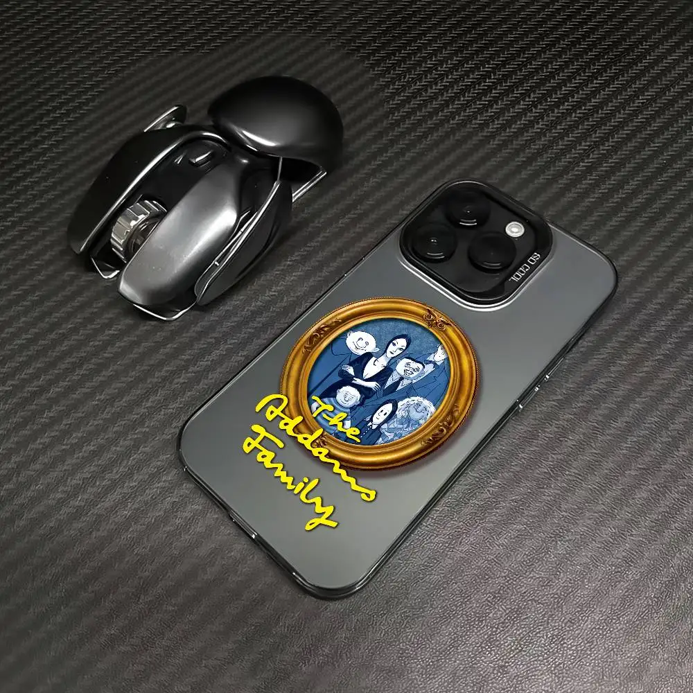 حافظة هاتف T-The Addams Anime F-Family لهاتف iPhone 16 15 14 13 12 11 Pro Max زر معدني مستقل مطلي بالكهرباء