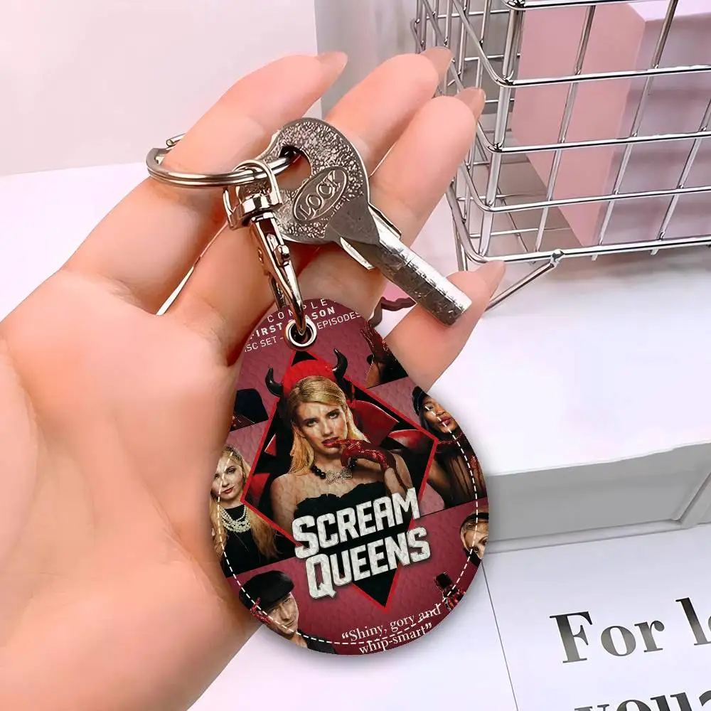 أفلام الرعب الكوميديا الصراخ كوينز مفتاح بولي Water شكل المياه المفاتيح النساء سيارة مفتاح حامل المنزل حلقة رئيسية حقيبة سحرية سيارة قلادة هدية