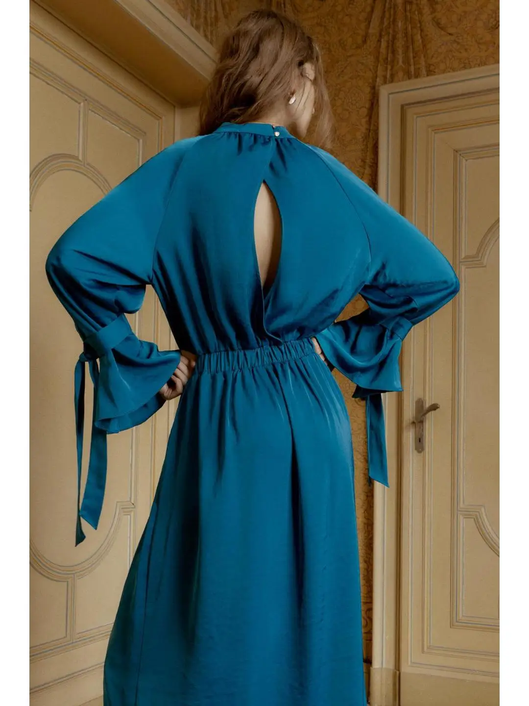 عقدة تزيين من الساتان الحريري Dr Elastic Ba Sve أوائل الخريف طويلة Sve للسيدات Dr Ciwalk جنوب شرق آسيا... #3