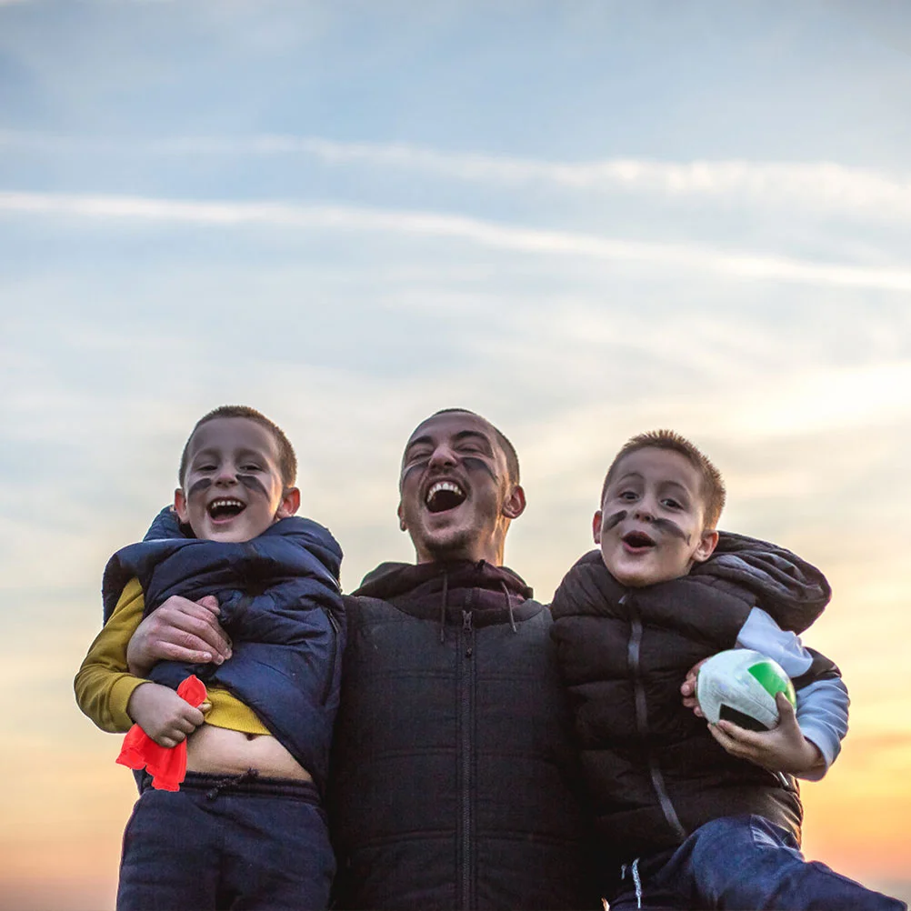 4 قطع من أعلام عقوبة كرة القدم الاحترافية لافتات حكم كرة القدم بألوان زاهية من النايلون والبوليستر دعائم ألعاب رياضية