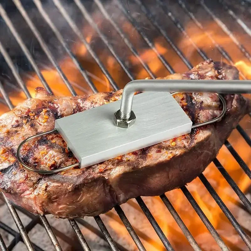 

BBQ Meat Branding Iron with Changeable Letters Personalized Barbecue Grilling Meat Steak Names Marking Stamp Tool