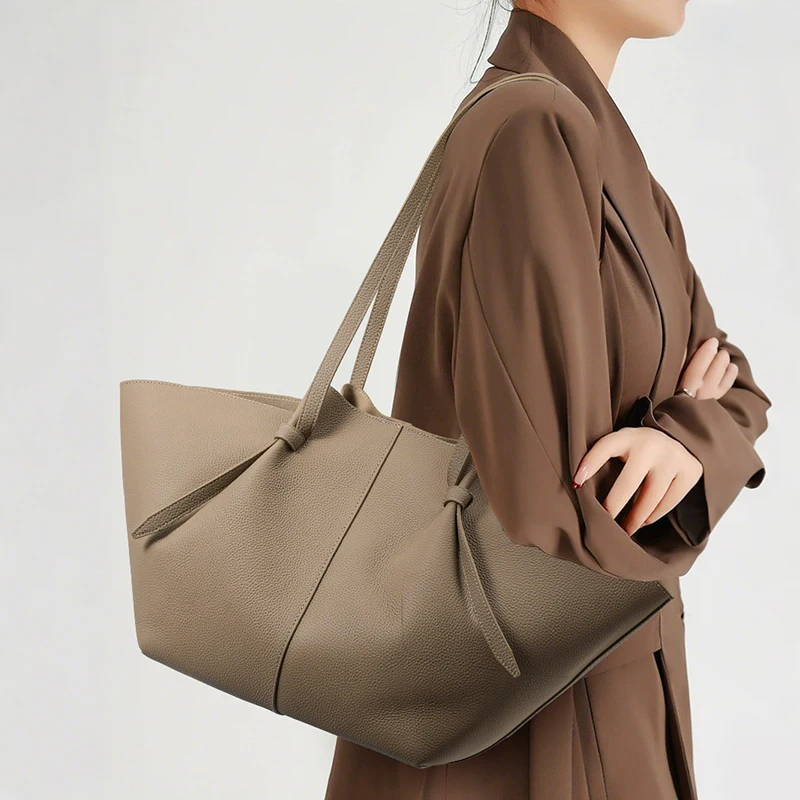 

Genuine cowhide leather women's single-shoulder underarm tote bag, large capacity letter bag and coin purse two-piece set