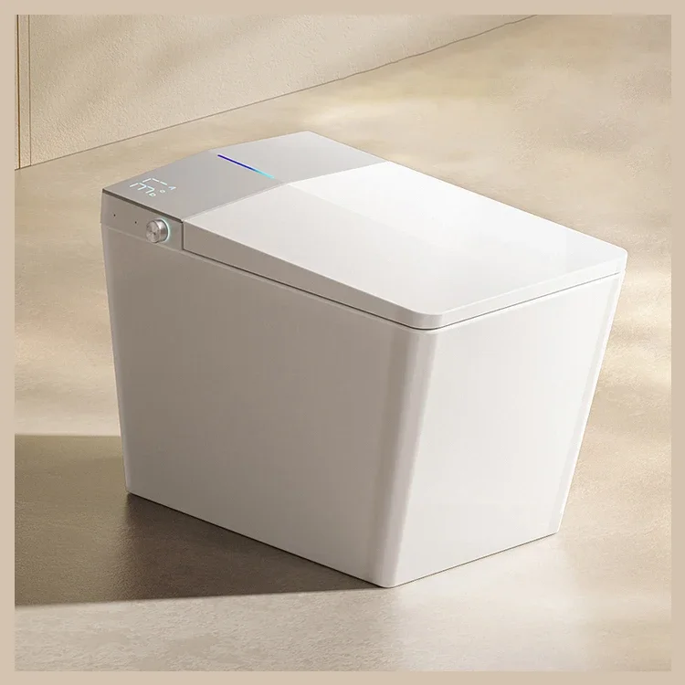 New design automatic one piece toilet bidet water closet wc ceramic electrical square smart toilet with water tank