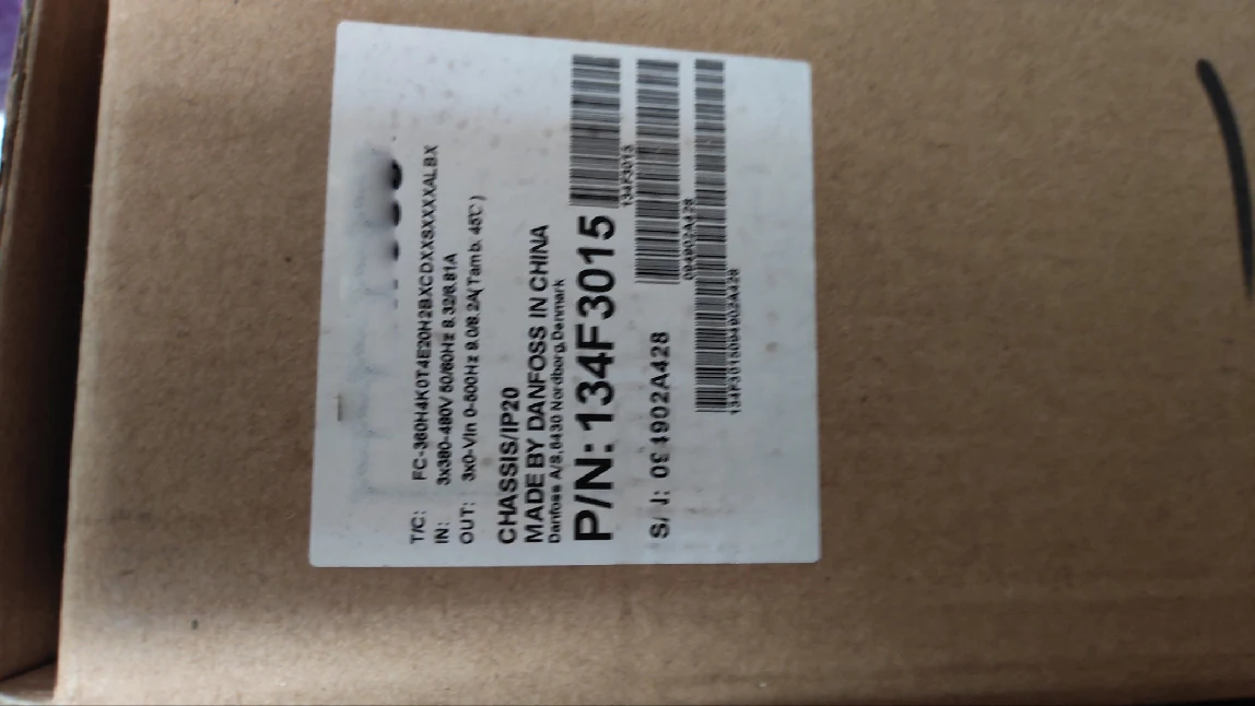 محرك سيرفو P/N:134F3015 P/N:134F2970 الاستفسار