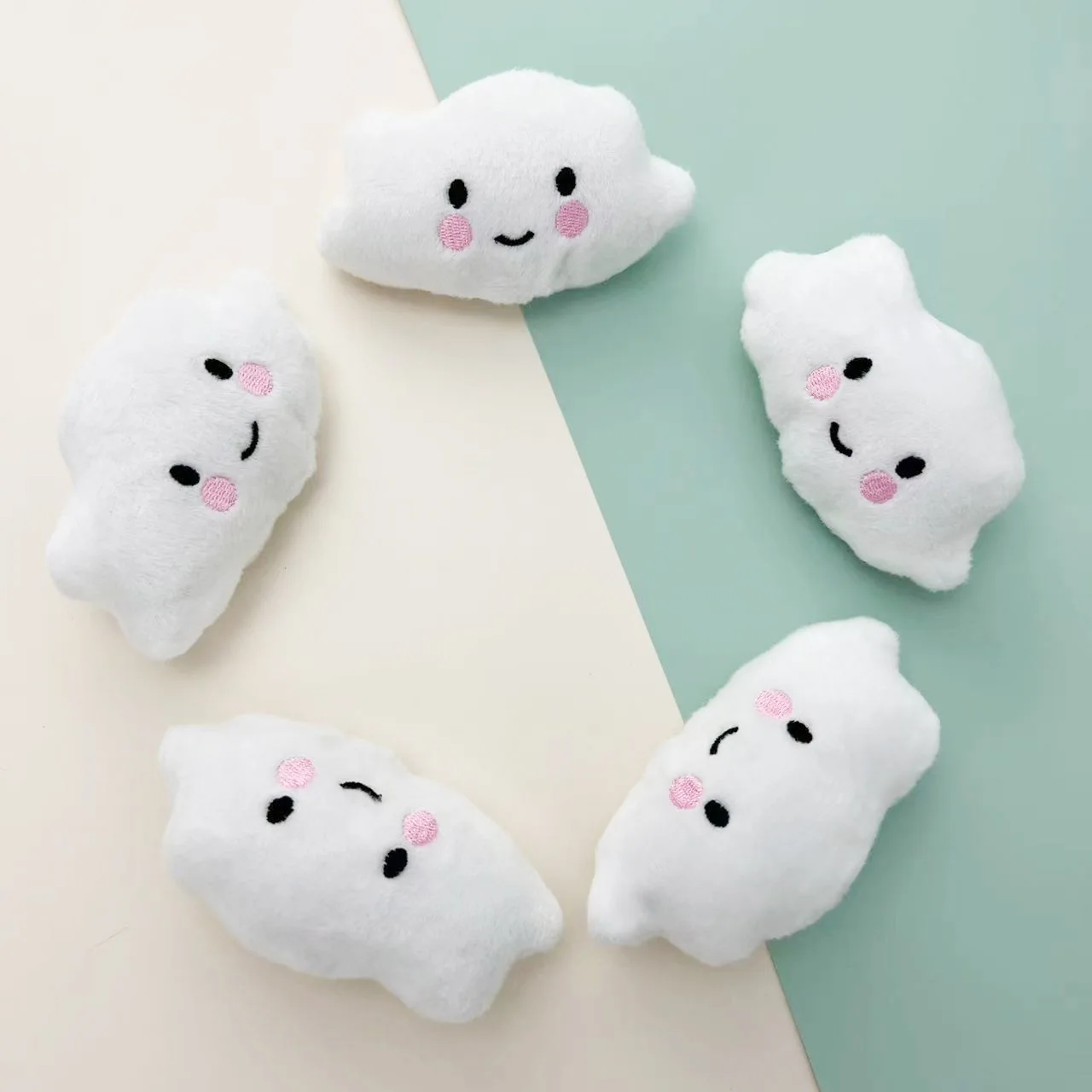 Plush Cloud Shape Dog Toy Soft Pet Interactive Toy for Dog Training Squeaky Bite-resistant Pet Chewing Toy for Puppy Accessories