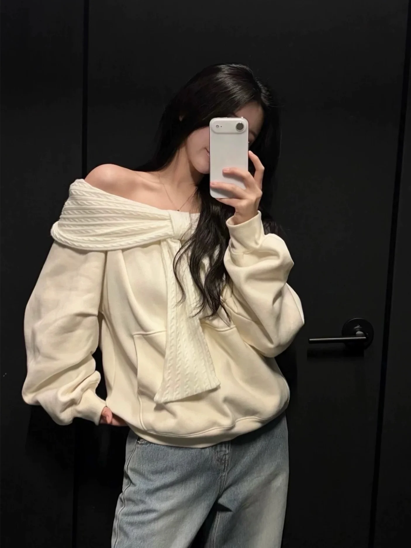 

Sweet Knot One Shoulder Knitted Patchwork Hat Sweatshirt Women's Loose Fit Long Sleeve Cotton Polyester Blend