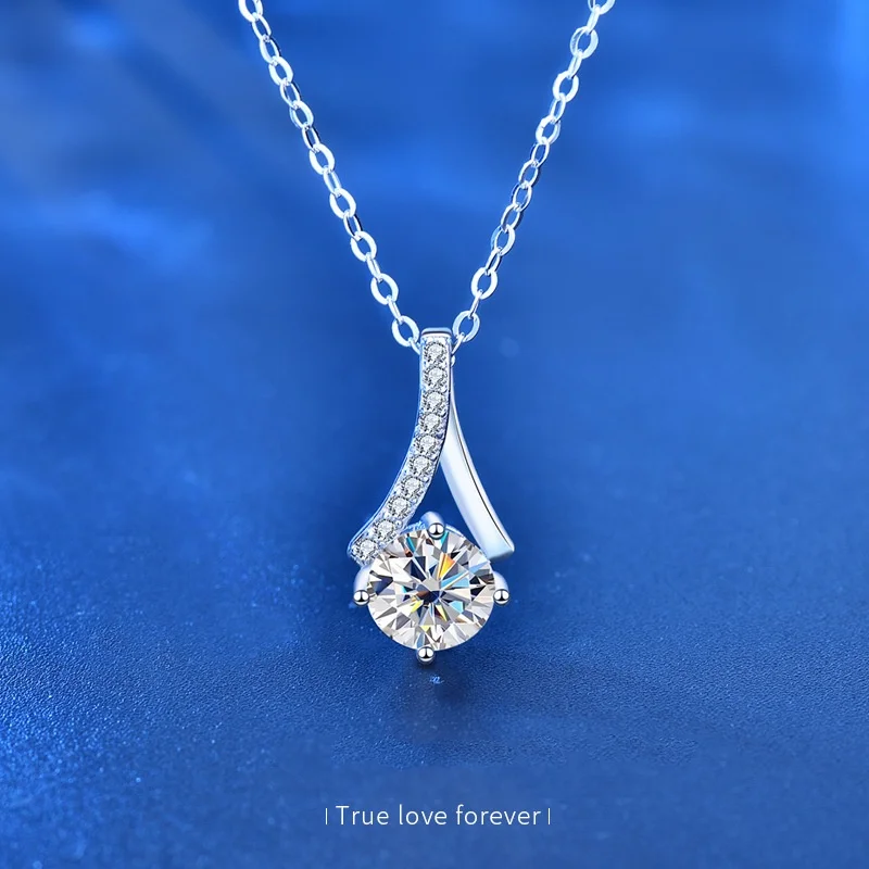 

KNRIQUEN Moissanite Pendant Necklace D Color 925 Sterling Silver 18K White Gold Plated Diamond Test Passed Whit GRA Certificate