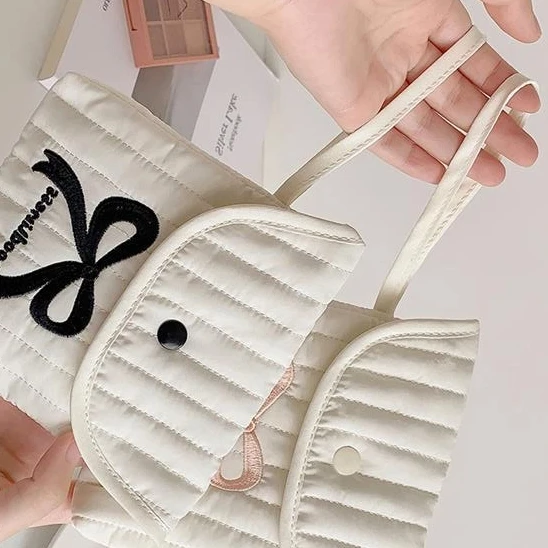 

Portable Sanitary Napkin Bag | Cute Cherry (Large Capacity Hand-held Cosmetic Organizer Gift)