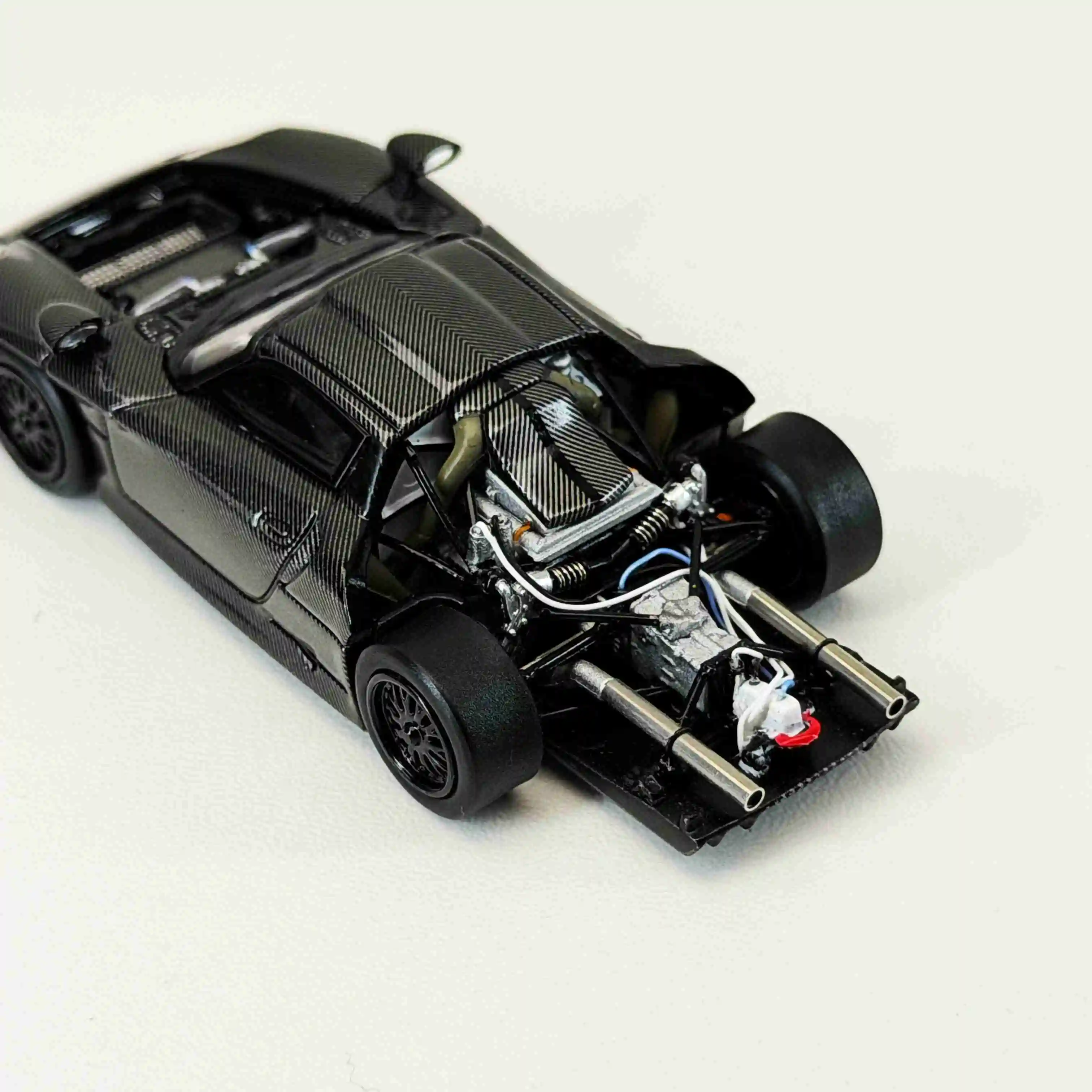 TSD model 1:64 911 GT1 24h LeMans 1997 Black Carbon Fiber Diecast Model Car Miniature Limited Collection Toy Vehicle Models