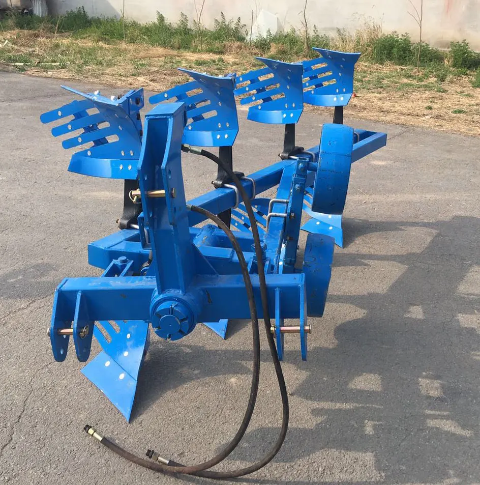 

hydraulically reversible heavy-duty plough
