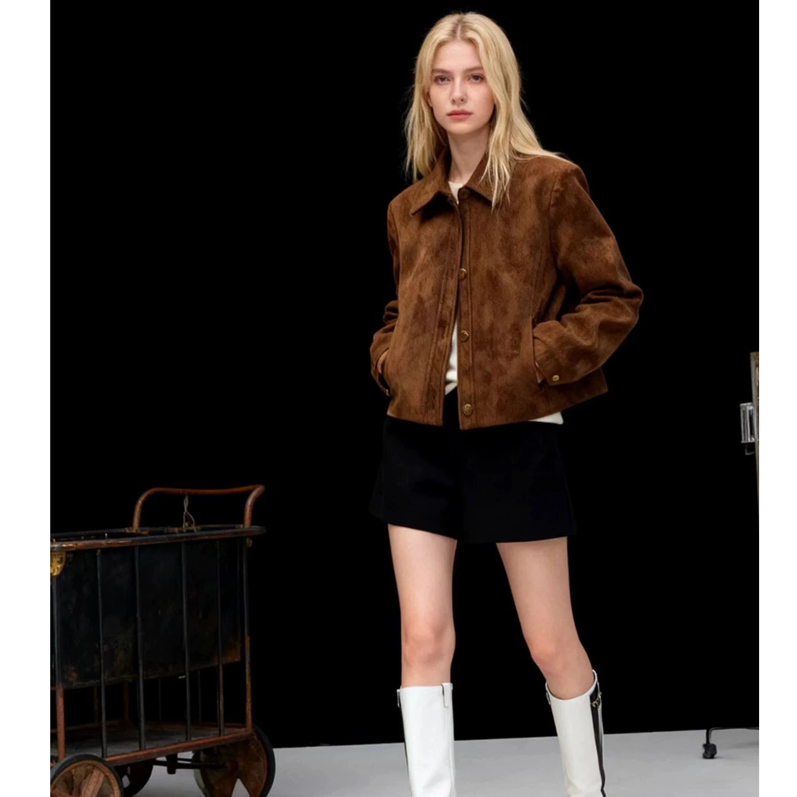 Retro Short Suede Jacket Loose Fit Turn-down Collar Women's Coat Early Spring New Style Coffee Color Cleanfit Standard Size