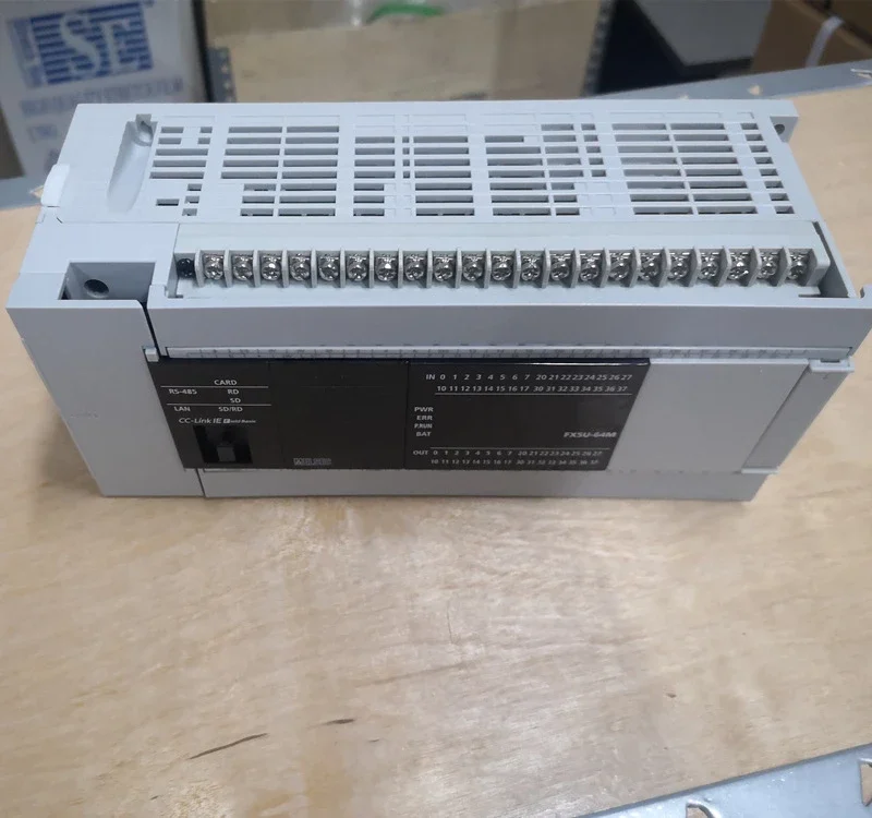 PLC programmable controller FX5U-32MR MT 64 80