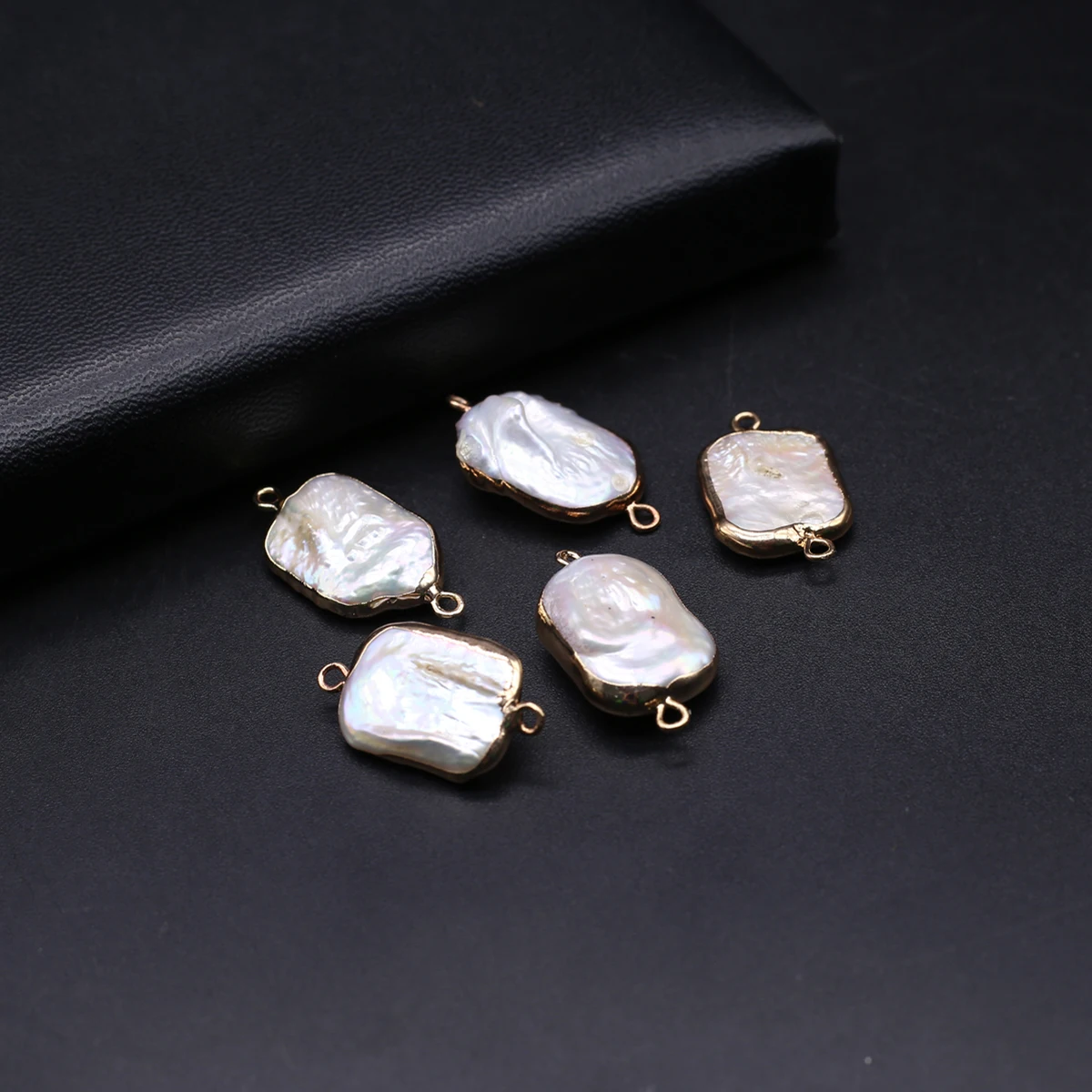 2pc Natural Baroque Pearl Pend - огляд і ціна Baroque Pearl Pendant Necklace Gold