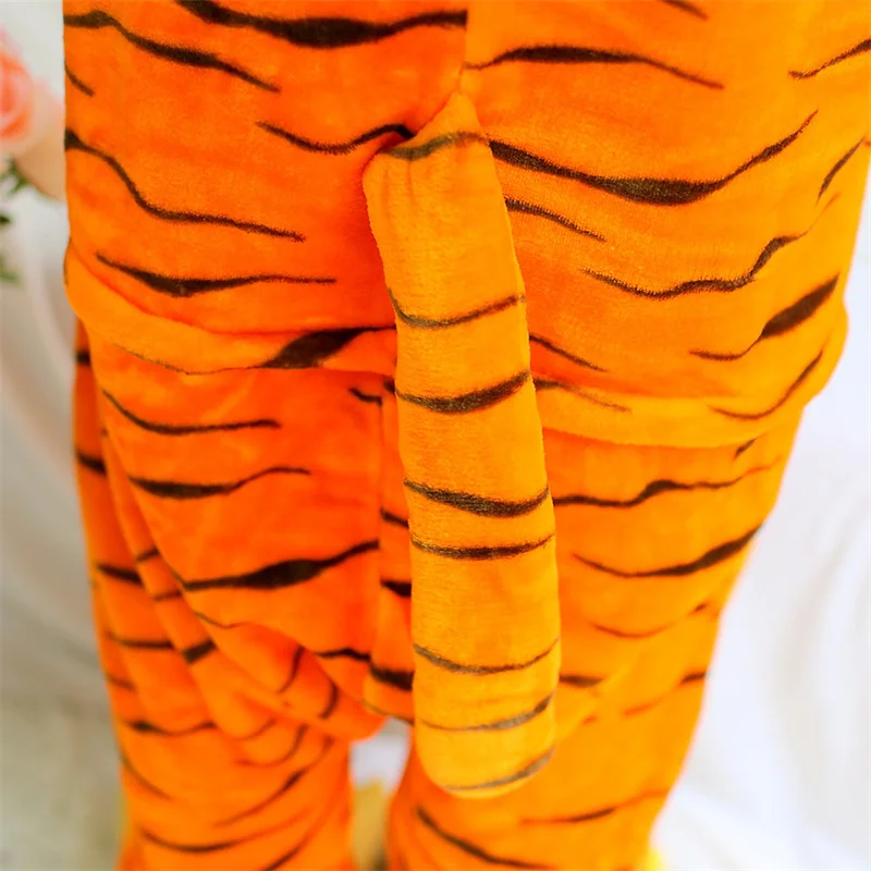 Adult Couple Flannel One-piece Sleepwear Cartoon Animal Ankle-length Pajamas Winter Onesie Cosplay Tiger Costume Loungewear