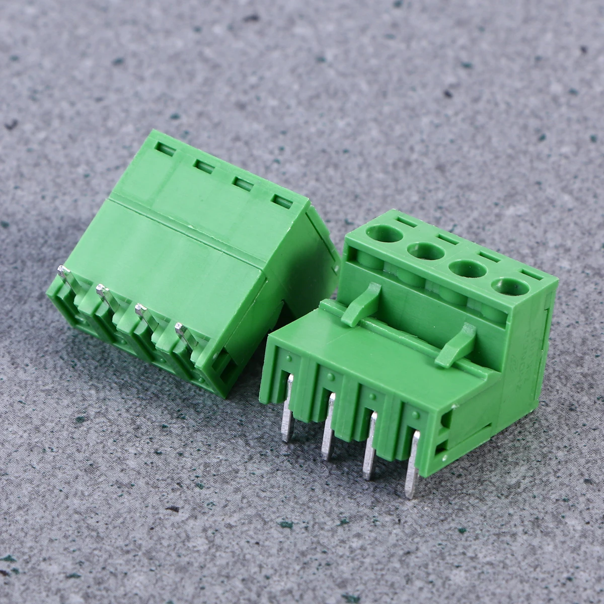 

Pluggable Pcb Terminal Block Connector 5.08mm Pitch 4 Pin Straight Type Pcb Mount Connector for Electrical Wiring
