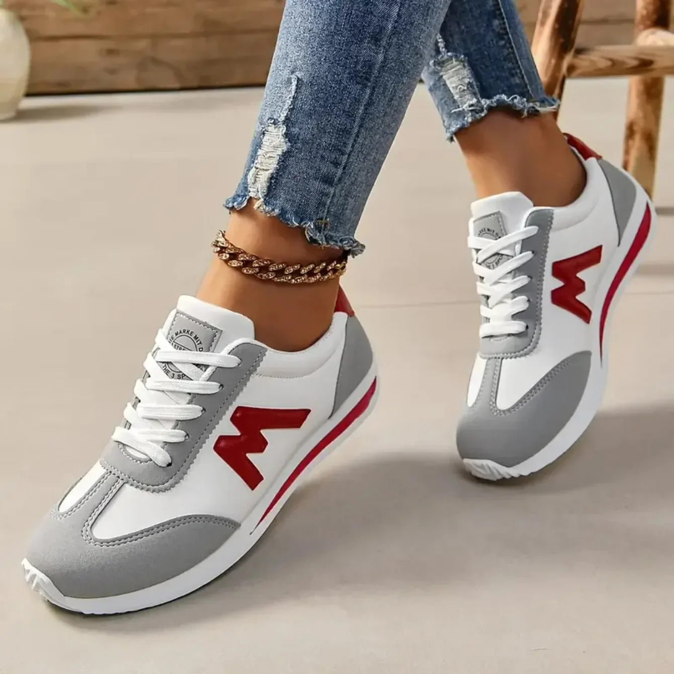 Designer-Sneaker für Damen, runder Kopf, tiefe Öffnung, leichte Sneaker, vielseitige, atmungsaktive, lässige Schnür-Sneaker, Zapatos De Mujer – Detail 5