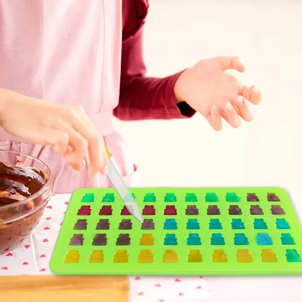 50/100 Grids Silicone Gummy Mini Bear Molds Cute Fondant Pastry Chocolate Candy Maker Cake Decorating Tools DIY with 2 Droppers