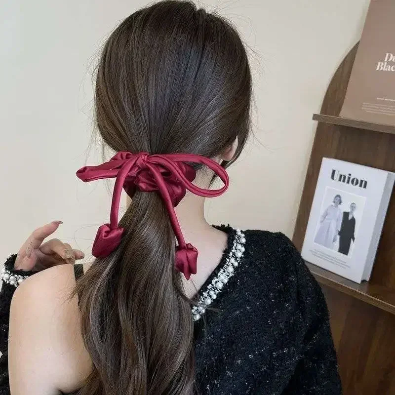 Wstążka z kokardką elastyczne opaski do włosów wysokiej jakości kwiatowy wisiorek gumka do włosów krawaty dziewczęce eleganckie Barrettes nakrycia głowy damskie akcesoria do włosów — zdjęcie 4