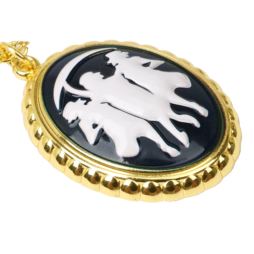 Agatha Cameo Kolye Harkness Darkhold Günlükleri Metal Kolye 5 cm Komik Agatha Her Boyunca Cosplay Sahne Çoğaltma Takerlama