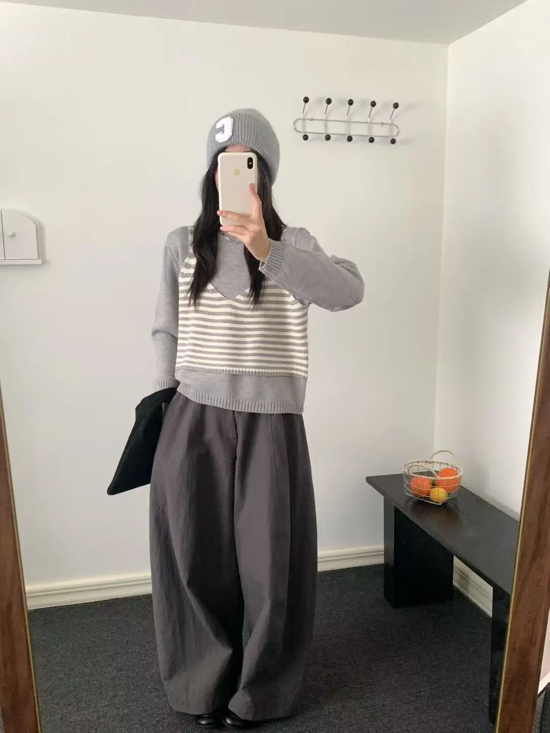 

Faionable ort Knitted Sweater Women's Long Sve Striped Two-Piece Look Autumn 2025 New Sle Casual Comfortable Knit Top