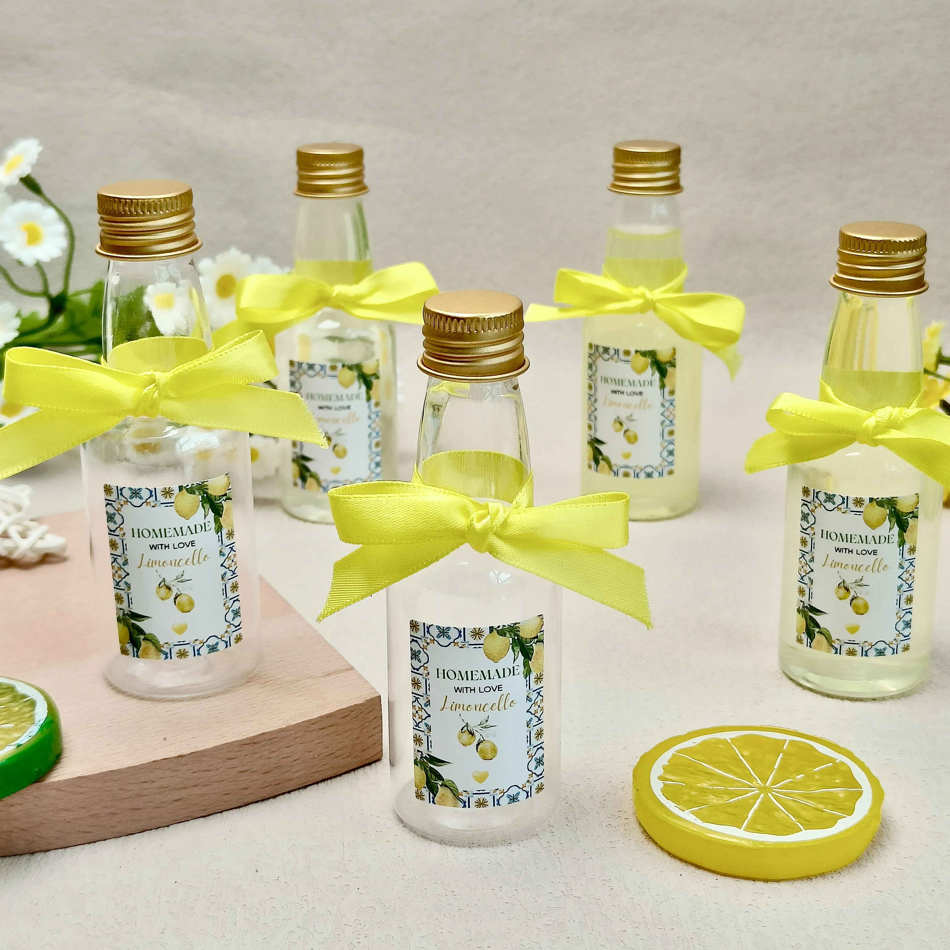 مجموعة 50 قطعة من زجاجات المشروبات الصغيرة للحفلات، زجاجات 1.7 أونصة/50 مل لحفلات الزفاف وحفلات أعياد الميلاد وحفلات الزفاف والمناسبات المكتبية #1