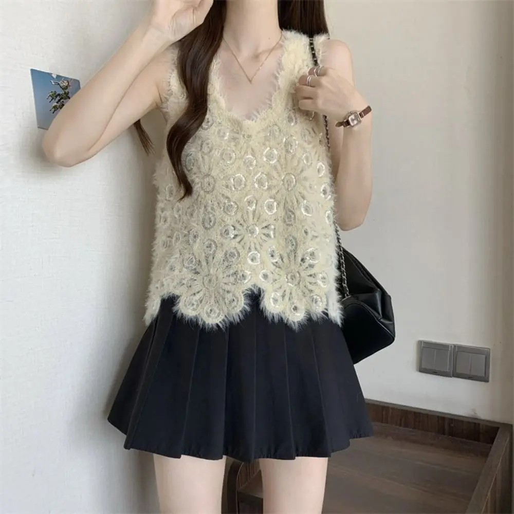 

Solid Color Loose Plush Knitted Vest Sequin Hollow Out Sweater Waistcoat Chic Flower Short Sleeve Top Women Summer