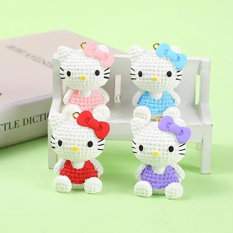 Creative Hello Kitty Sanrio cartoon keychain pendant resin doll cute car keychain trend backpack hanging ornament