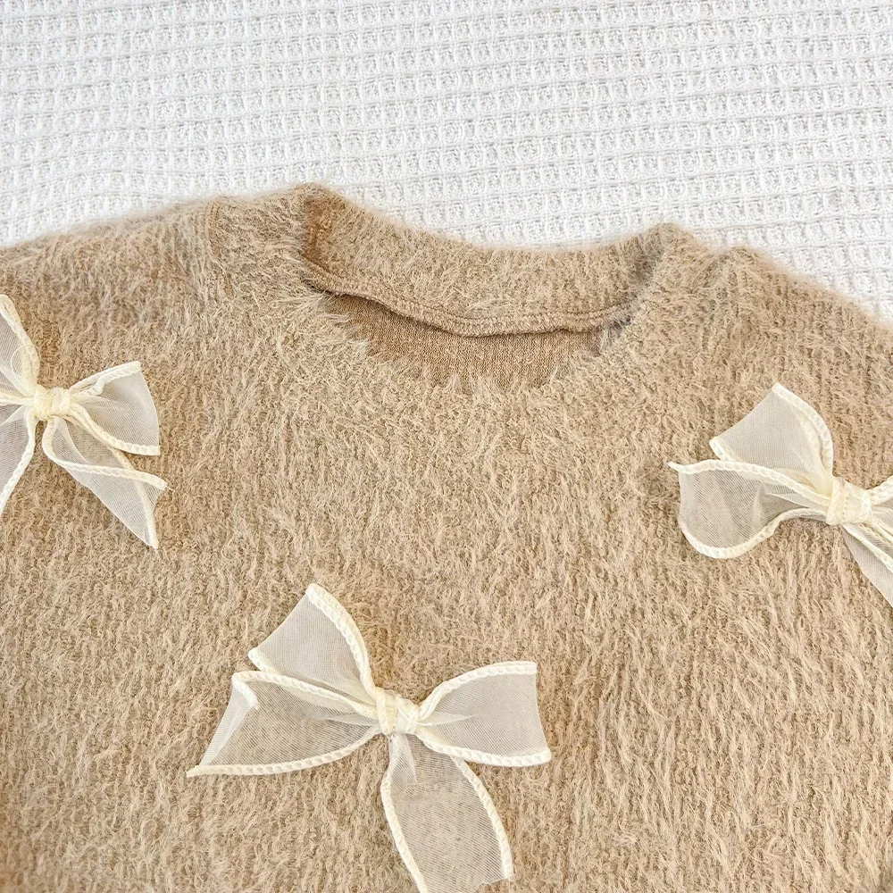 Herbstmode Neue Mädchenkleidung Khaki Schleifen-Oberteil mit Langen Ärmeln + Weißer Netzrock Koreanische Freizeitkleidung für Kinder Zweiteiliges Set – Detail 4