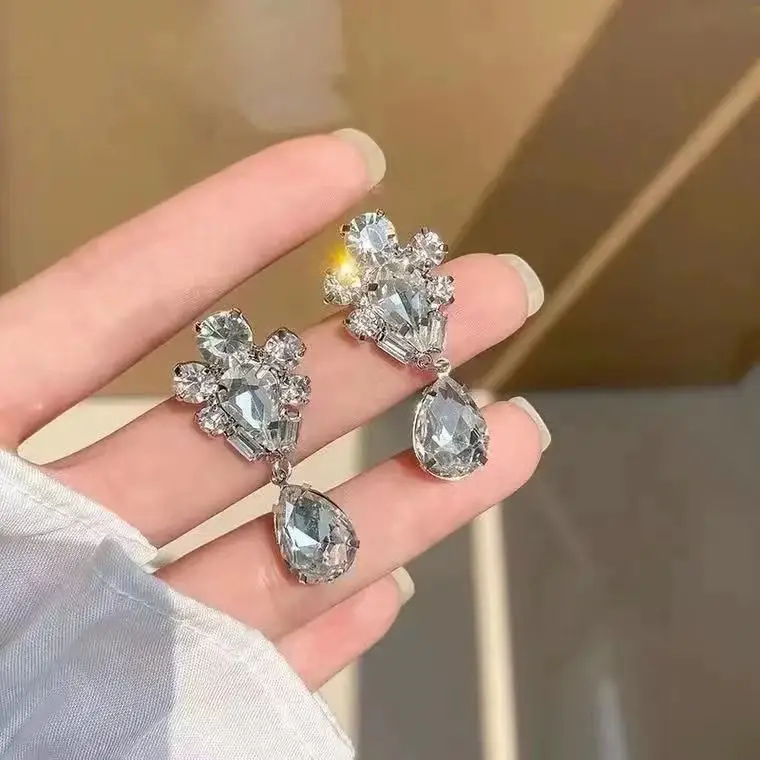 Silver Teardrop Long Earrings Vintage French Style Crystal Dangle Stud Earring for Women Elegant