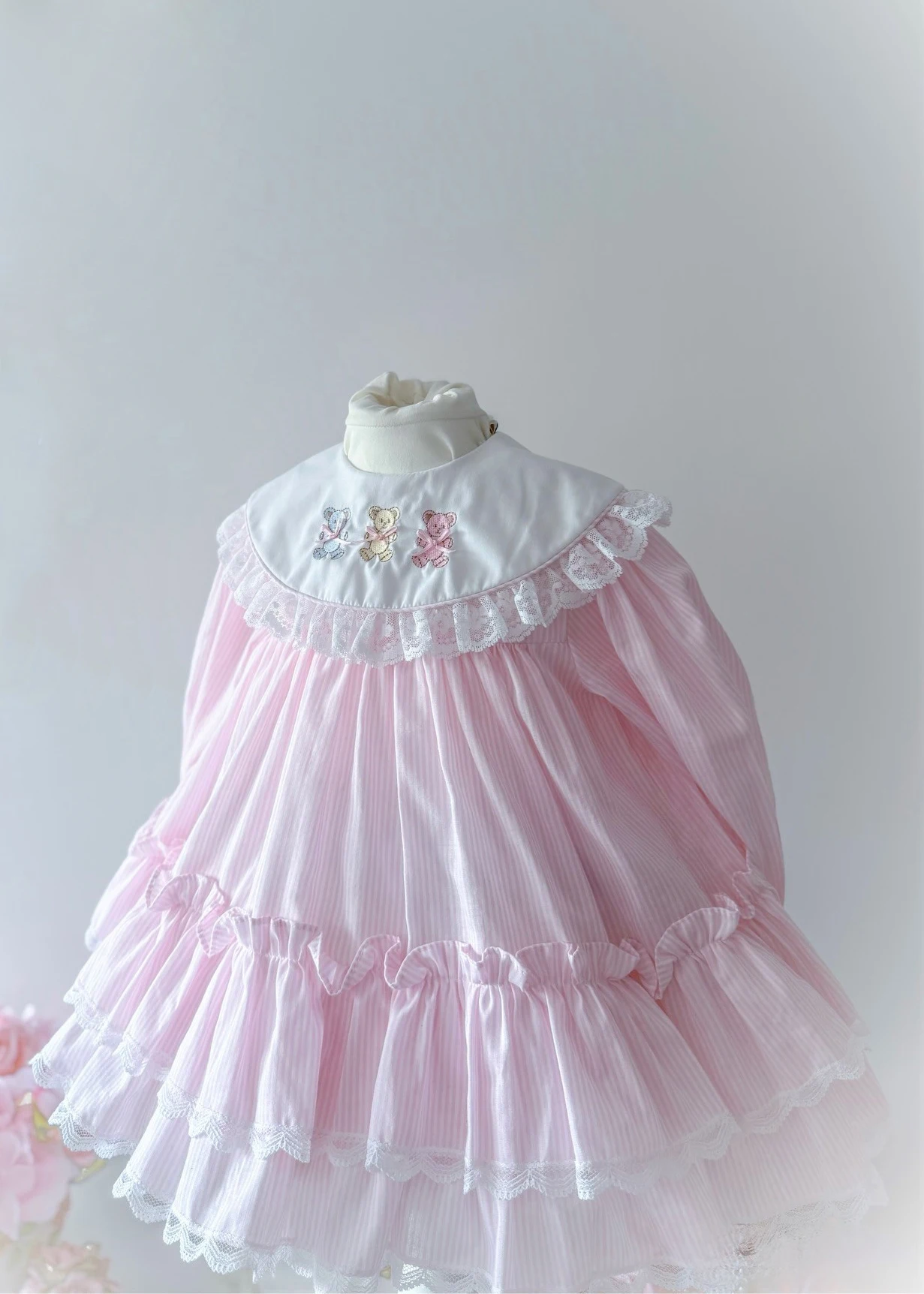 Autumn Baby Girl Cute Long sleeves Bear Embroidery Lace Pink White Puffy Dress For Casual Party Birthday Wedding Photography