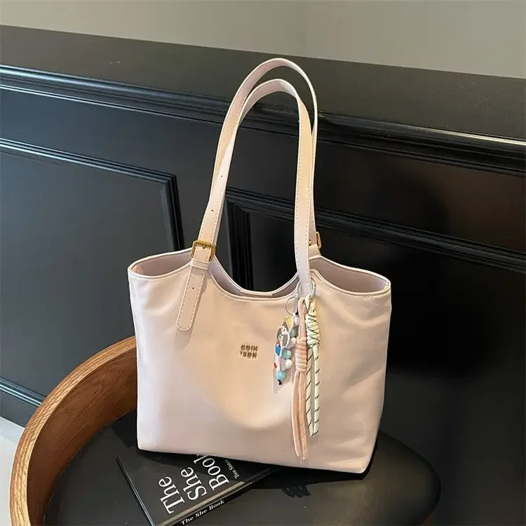 

New Underarm Shoulder Bag Women's Large Capacity Tote Bag Trendy Commuter Daily Simple Leisure Travel Big Bag