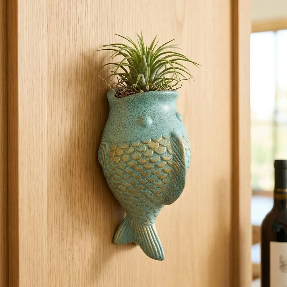 

Wall Hanging Fish Flowerpot No-Drill Vintage Fish Ornaments Rustic Style Planter Pot Wall Mounted Planter Home Courtyard