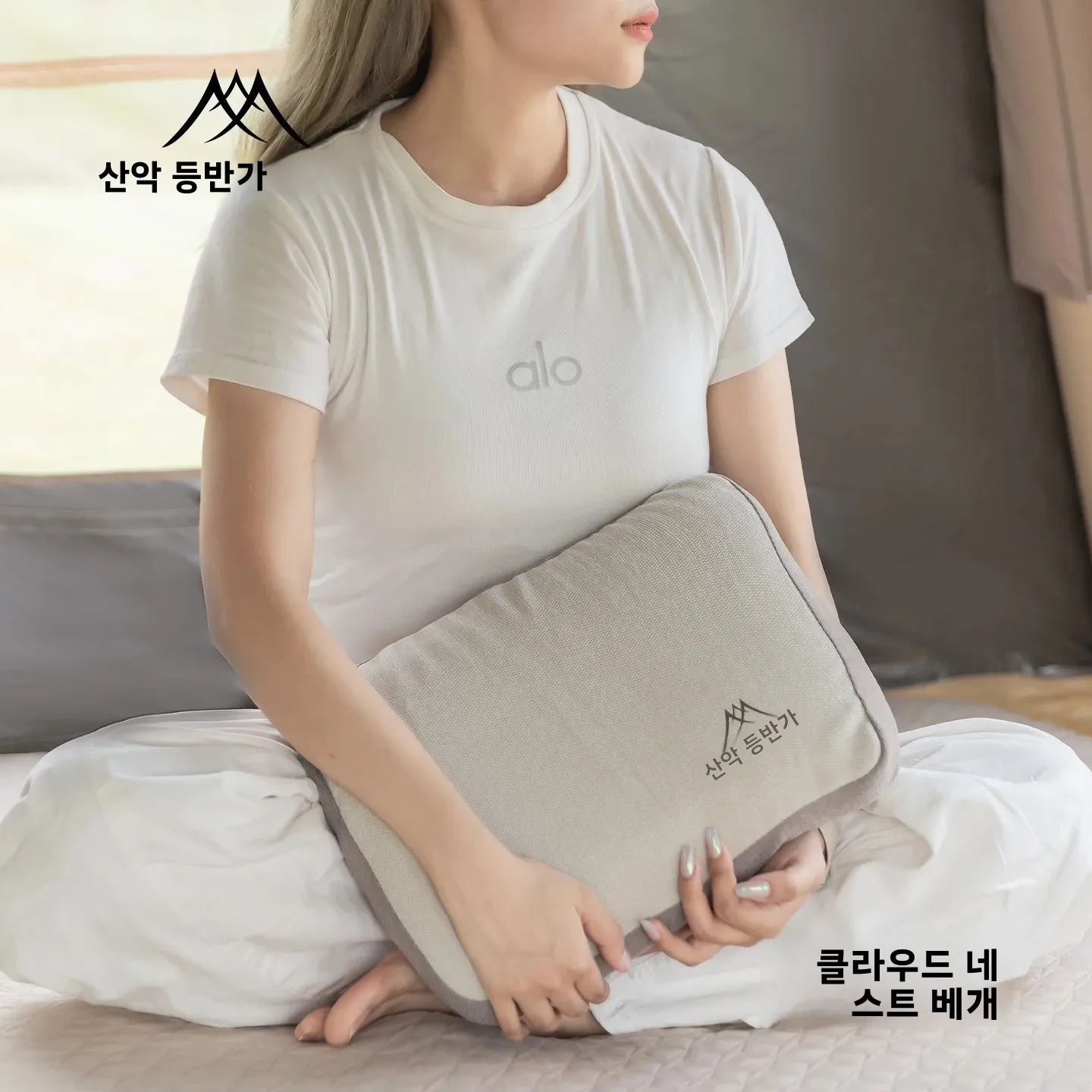 마운틴하이커 메모리폼 베개 캠핑용 면 소재 야외 수면용품 점심시간에 편리한 보관 가능 썸네일 2