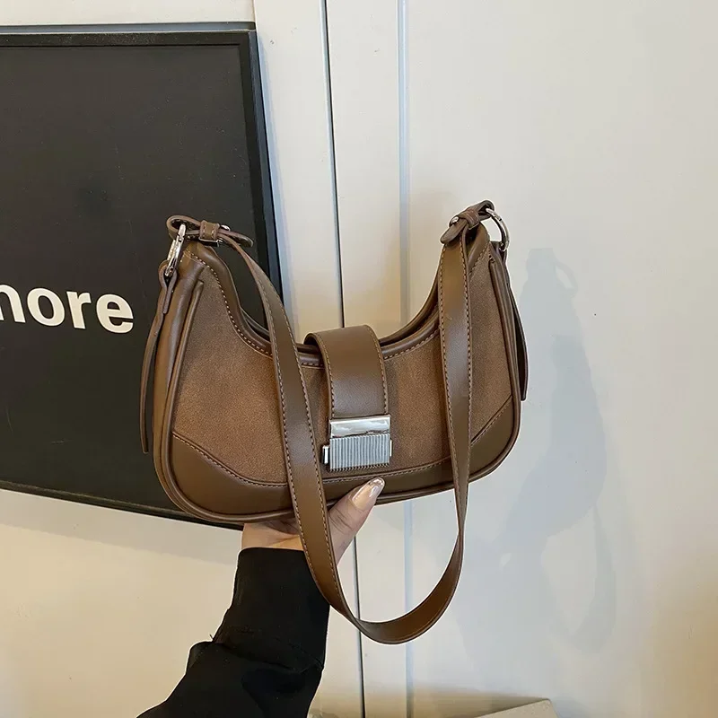 

New Fashion Shoulder Bag Retro Fashion Simple Atmosphere Shoulder Bag Niche Design Advanced Texture Crescent Bag