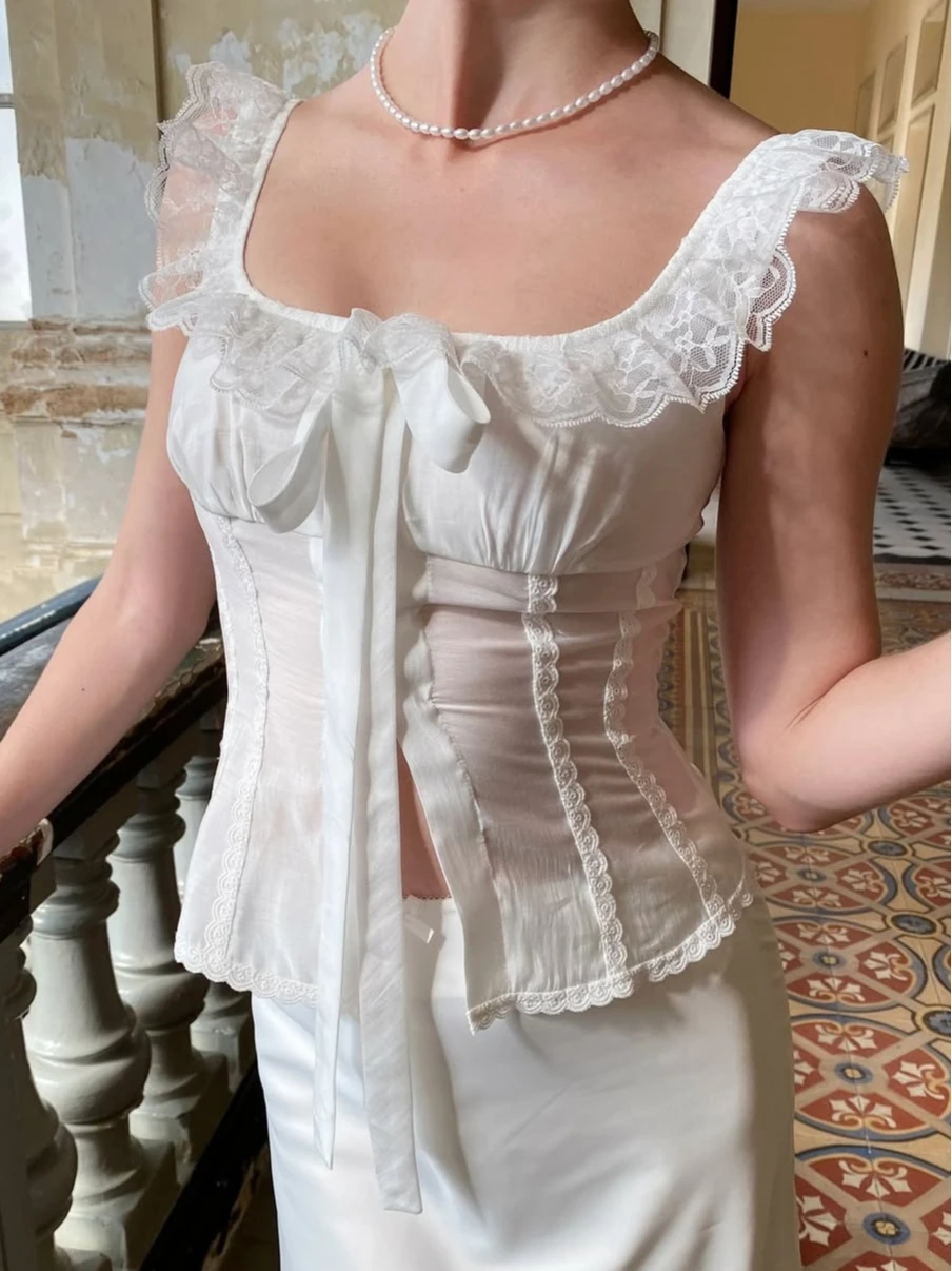 

Винтажная блузка с галстуком-бабочкой во французском стиле, майка на бретелях, женские кружевные сексуальные белые женские топы без рукавов для отдыха и вечеринки, бежевые повседневные женские топы