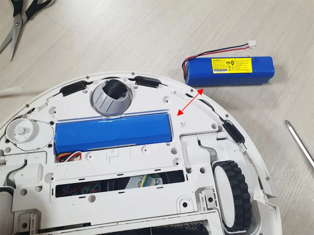 14.4V12800mAh Li-ion Battery Robot Vacuum Cleaner R1 Battery Pack For XiaoMi Lydsto R1 Viomi S9 Roidmi Eve Plus Rechargeable
