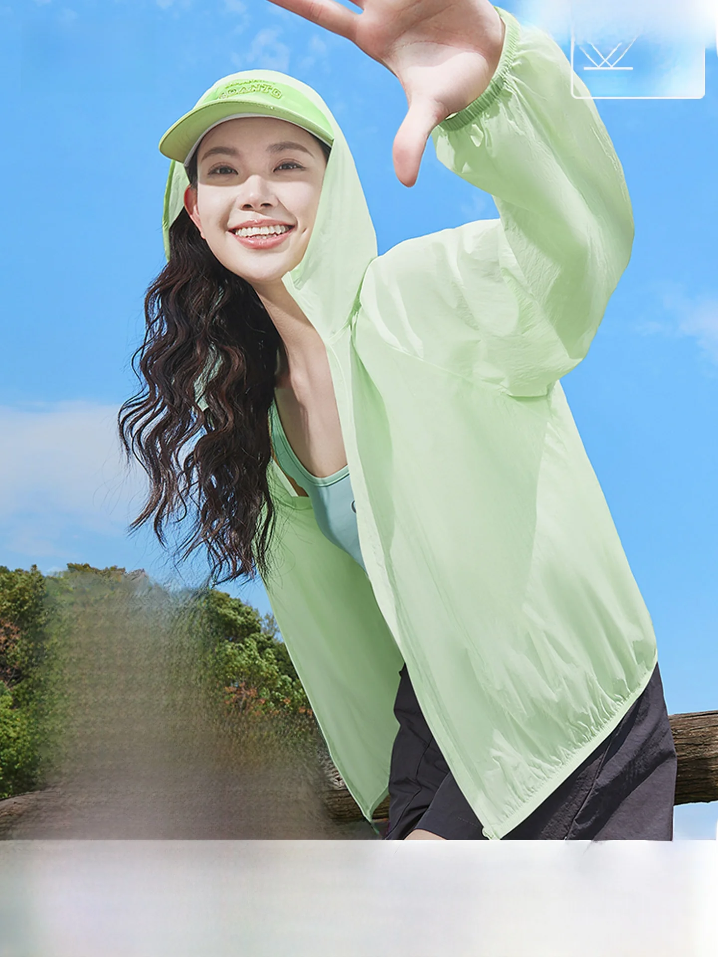 

Женская летняя новинка: модная свободная одежда из ледяного шелка с охлаждающим эффектом, защитой от солнца, длинными рукавами и застежкой-молнией