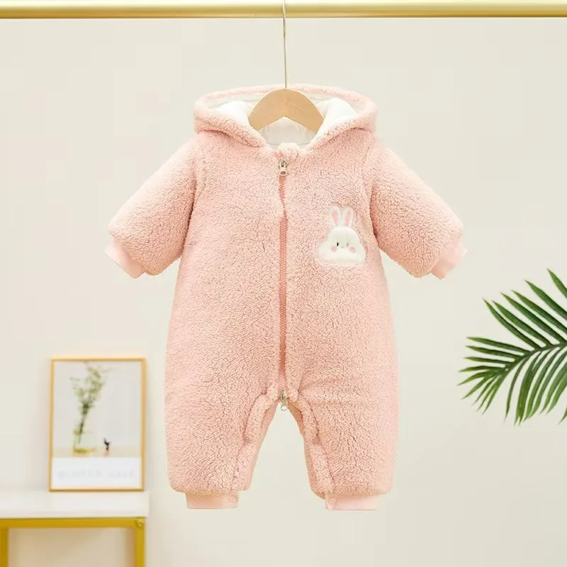 新生児用冬用ジャケット、暖かいフード付きロンパース、厚手の柔らかい綿の男の子用ジャンプスーツ、漫画柄の女の子用ベビー服、0～12ヶ月