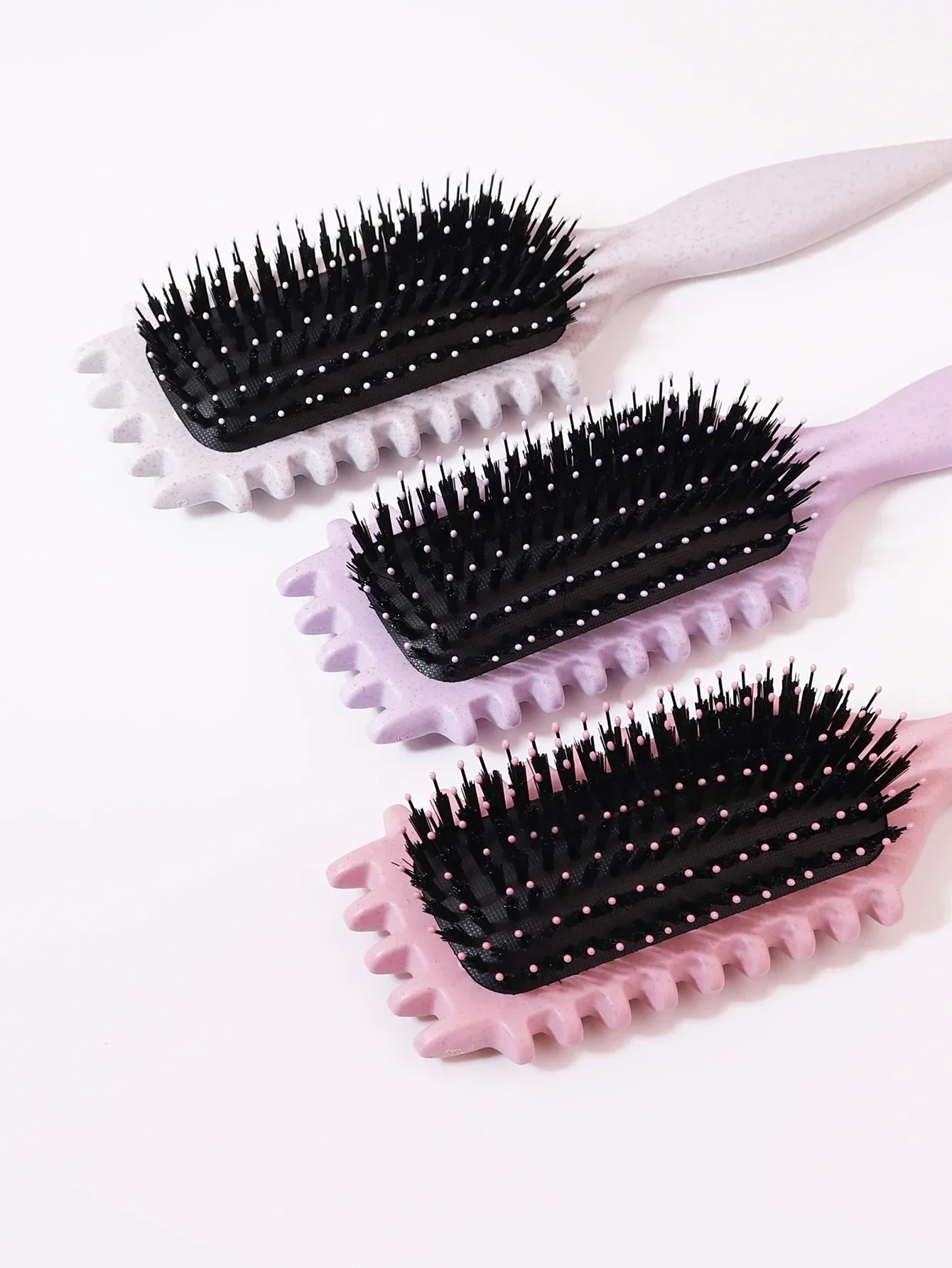 وسادة هوائية آمنة لتدليك فروة الرأس وسادة هوائية بلاستيكية مضادة للكهرباء الساكنة للعناية العملية متعددة الأغراض ومشط عصري خاص للشعر المستعار الحقيقي