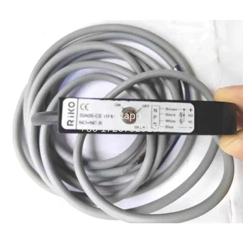 

New SIA05-CE NPN Inductive Ring Proximity Switch Quick Shipment