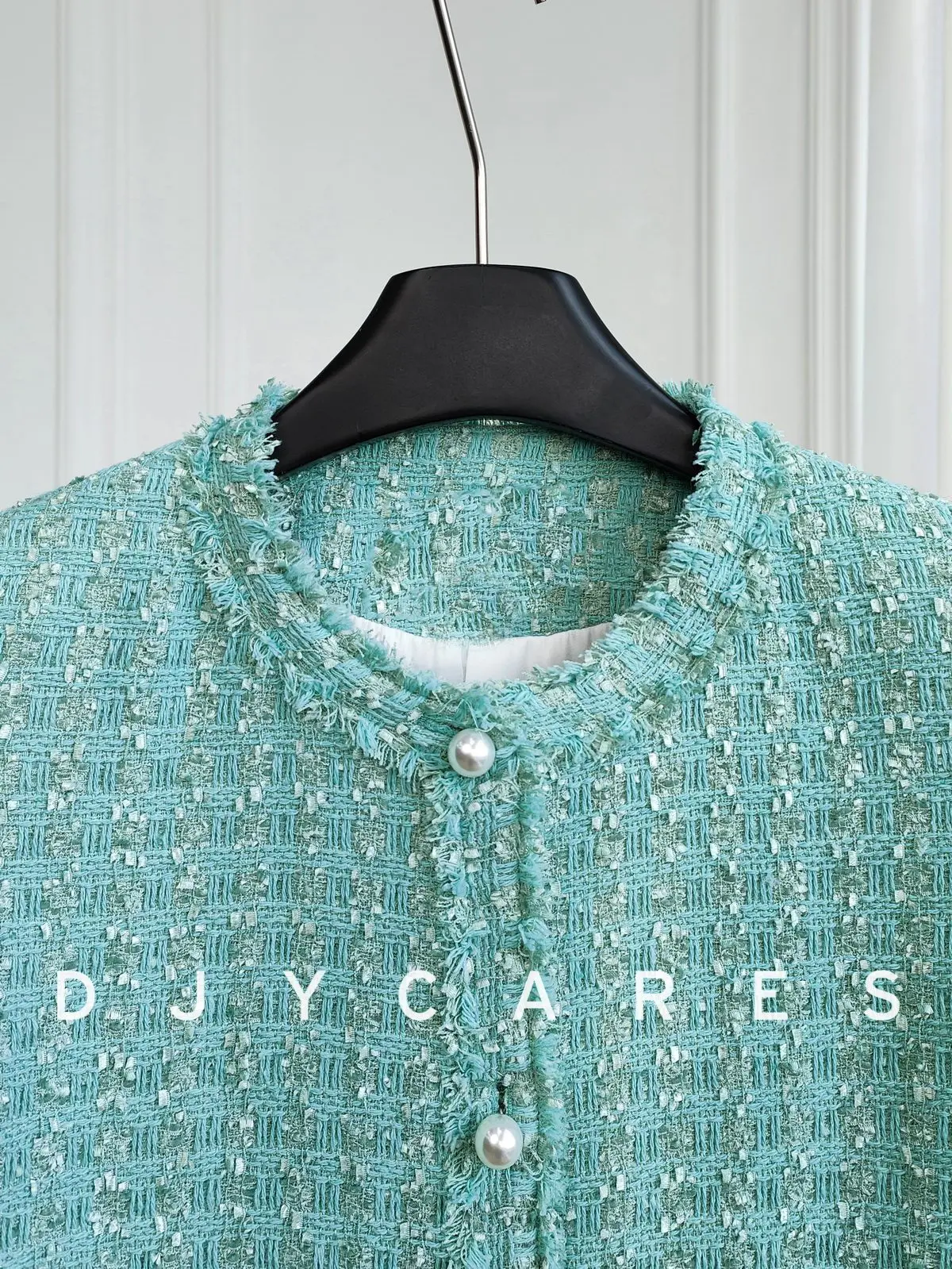New Light green brushed short sleeved thin commuter jacket top big  size